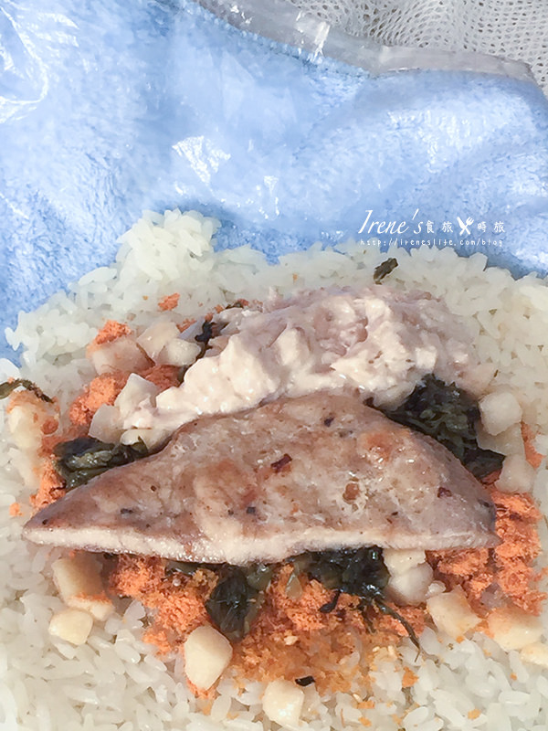 【蘆洲】蘆洲監理所對面/早餐攤販/泰式打抛豬也能包進飯糰裡/海陸口味讓你一次雙享.胖媽咪創意飯糰 【蘆洲】蘆洲監理所對面/早餐攤販/泰式打抛豬也能包進飯糰裡/海陸口味讓你一次雙享.胖媽咪創意飯糰