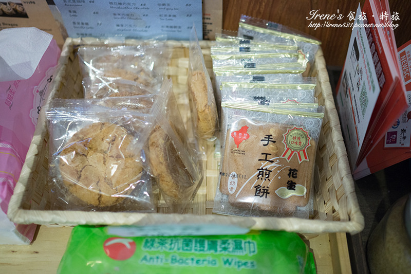 【三重】壽司與咖啡擦出的火花,日式與西式的堆疊美味/以壽司為主的壽司咖啡館.轉角壽司咖啡館(已歇業) 【三重】壽司與咖啡擦出的火花,日式與西式的堆疊美味/以壽司為主的壽司咖啡館.轉角壽司咖啡館(已歇業)