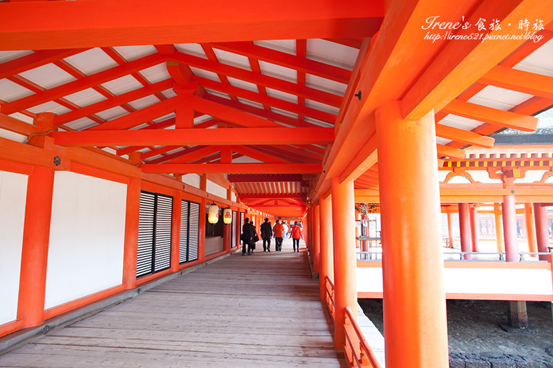 【廣島－景點】日本三景之一/世界文化遺產/建於海上的神社/潮起潮落的海上大鳥居．嚴島神社