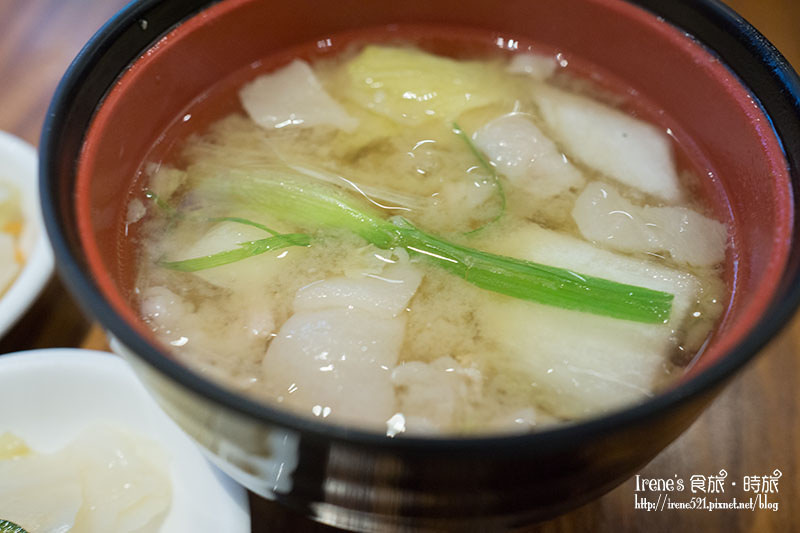 【台北中正區】名古屋排隊名店/捷運東門站/永康街美食/台灣1號店/鐵板味噌豬排.矢場味噌豬排(台北東門店) 【台北中正區】名古屋排隊名店/捷運東門站/永康街美食/台灣1號店/鐵板味噌豬排.矢場味噌豬排(台北東門店)