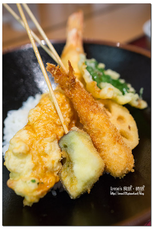 【名古屋－美食】跟手臂一樣長的超長炸蝦！新名古屋名物．海老どて食堂