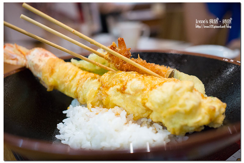 【名古屋－美食】跟手臂一樣長的超長炸蝦！新名古屋名物．海老どて食堂
