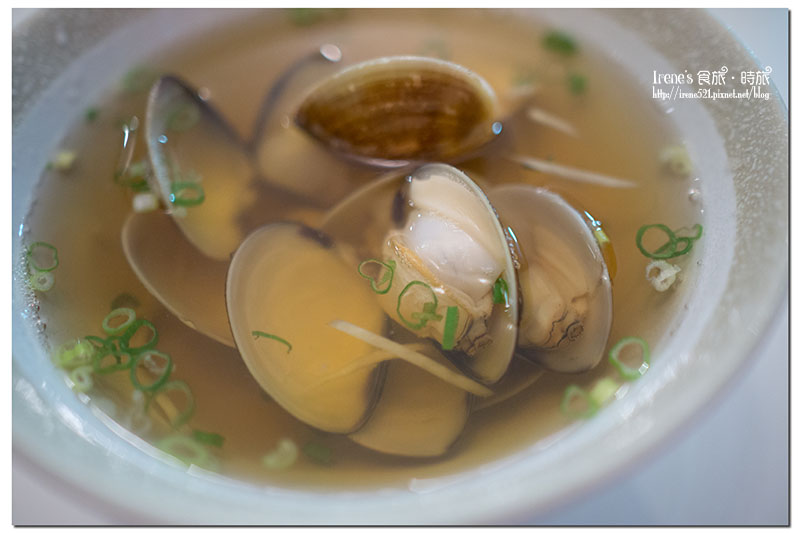 【三重】定食/串燒/炸物/越光米飯．味自鰻/加映茶爾思創意茶飲．蝶豆花 (味自鰻已歇業)
