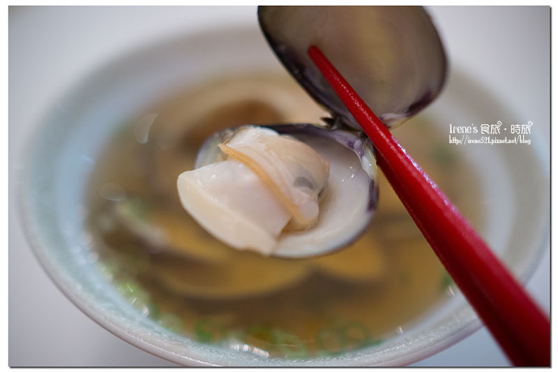 【三重】定食/串燒/炸物/越光米飯．味自鰻/加映茶爾思創意茶飲．蝶豆花 (味自鰻已歇業)