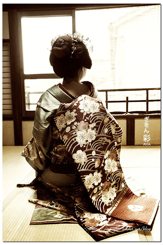 【京都】用美麗藝妓/舞妓的一身來融入京都之美,百年町家化身一日藝妓.Aya彩 【京都】用美麗藝妓/舞妓的一身來融入京都之美,百年町家化身一日藝妓.Aya彩