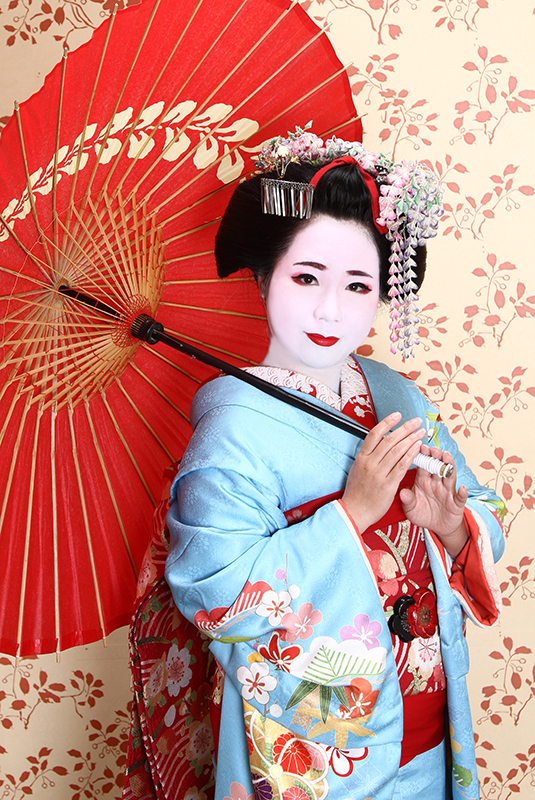 Aya彩