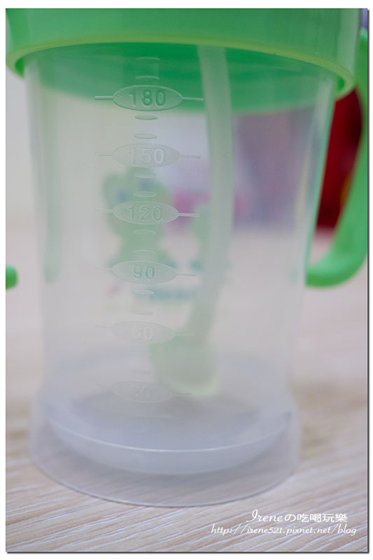【嬰兒用品】幾乎每個寶寶都曾擁有過一個DOOBY大眼蛙神奇喝水杯 【嬰兒用品】幾乎每個寶寶都曾擁有過一個DOOBY大眼蛙神奇喝水杯