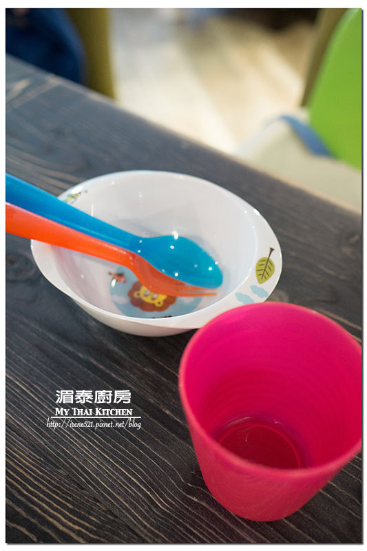 【台北中山區】一個人也能品嚐的泰式風味,份量足/選擇性多/泰式簡餐.湄泰廚房 【台北中山區】一個人也能品嚐的泰式風味,份量足/選擇性多/泰式簡餐.湄泰廚房
