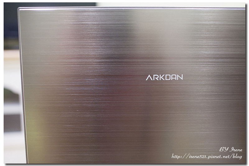 【開箱文】出門戴口罩，回家就卸下防護吧！ARKDAN空氣清淨機　還我清新好空氣
