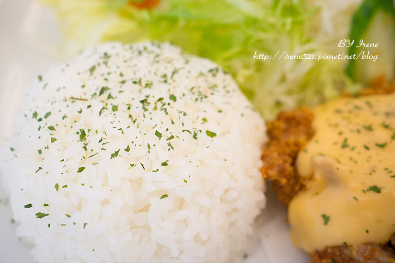 【三重】平價溫馨的餐館．豆角doukah豬排咖啡小館