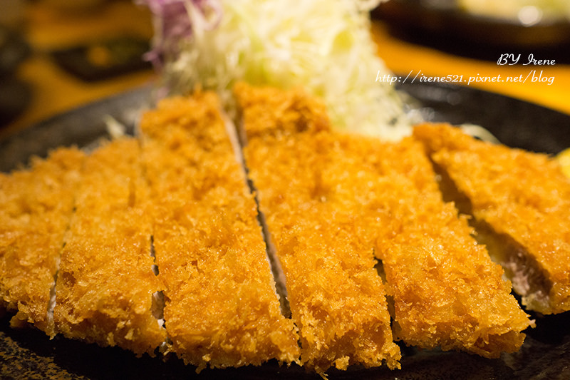 【熊本-美食】熊本獨有的豬排店,排隊的高人氣.勝烈亭豬排 【熊本-美食】熊本獨有的豬排店,排隊的高人氣.勝烈亭豬排