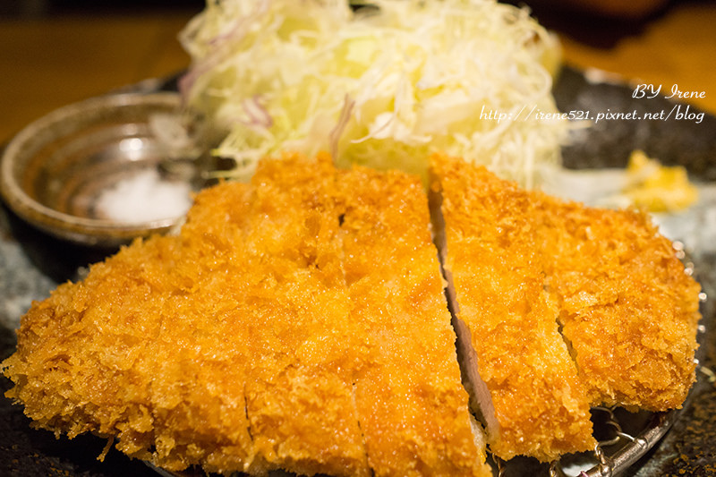 【熊本-美食】熊本獨有的豬排店,排隊的高人氣.勝烈亭豬排 【熊本-美食】熊本獨有的豬排店,排隊的高人氣.勝烈亭豬排