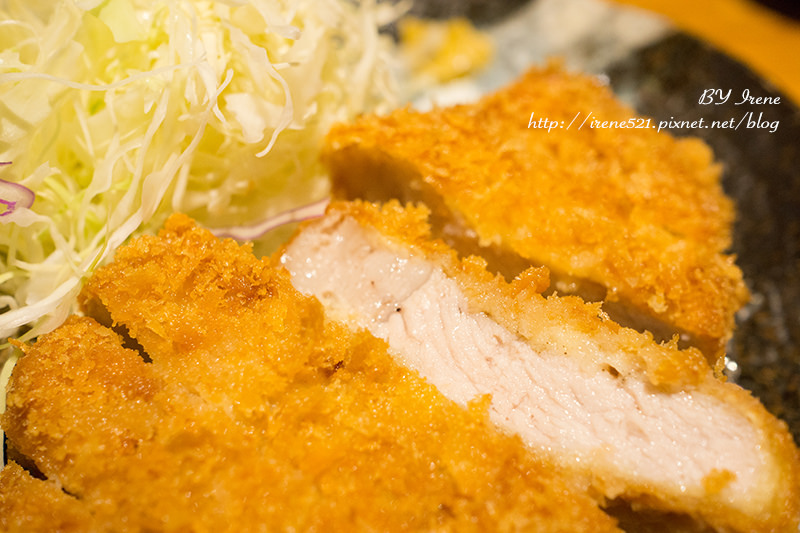 【熊本-美食】熊本獨有的豬排店,排隊的高人氣.勝烈亭豬排 【熊本-美食】熊本獨有的豬排店,排隊的高人氣.勝烈亭豬排