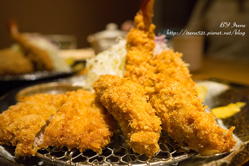 【熊本-美食】熊本獨有的豬排店,排隊的高人氣.勝烈亭豬排 【熊本-美食】熊本獨有的豬排店,排隊的高人氣.勝烈亭豬排