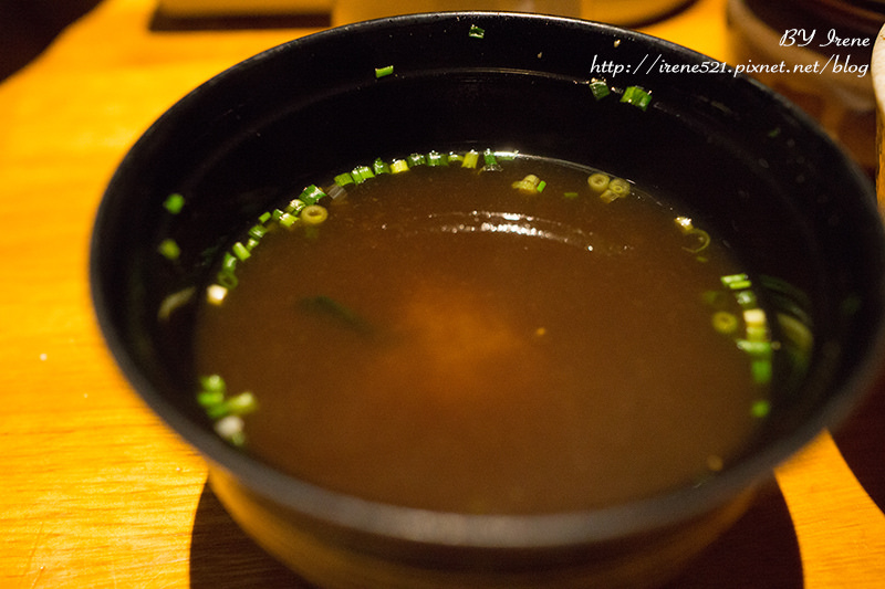 【熊本-美食】熊本獨有的豬排店,排隊的高人氣.勝烈亭豬排 【熊本-美食】熊本獨有的豬排店,排隊的高人氣.勝烈亭豬排