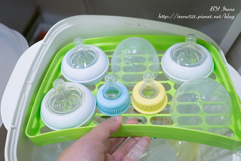 【嬰兒用品】奶瓶消毒鍋.「Combi」V.S「nac nac」 【嬰兒用品】奶瓶消毒鍋.「Combi」V.S「nac nac」