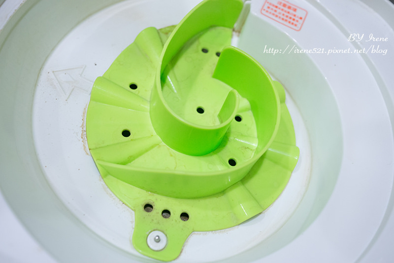 【嬰兒用品】奶瓶消毒鍋.「Combi」V.S「nac nac」 【嬰兒用品】奶瓶消毒鍋.「Combi」V.S「nac nac」
