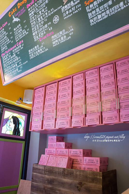 【台北信義區】來自美國波特蘭的巫毒甜甜圈.Voodoo doughnut 【台北信義區】來自美國波特蘭的巫毒甜甜圈.Voodoo doughnut