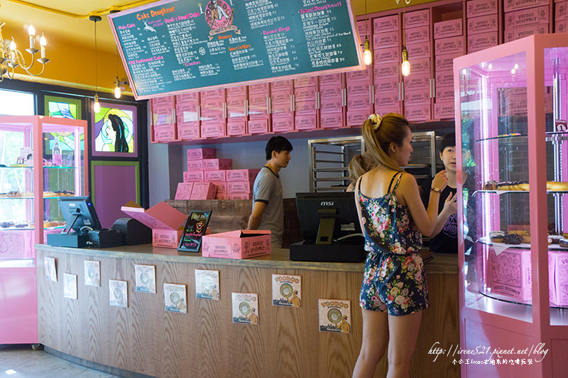 【台北信義區】來自美國波特蘭的巫毒甜甜圈.Voodoo doughnut 【台北信義區】來自美國波特蘭的巫毒甜甜圈.Voodoo doughnut