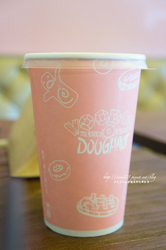 【台北信義區】來自美國波特蘭的巫毒甜甜圈.Voodoo doughnut 【台北信義區】來自美國波特蘭的巫毒甜甜圈.Voodoo doughnut