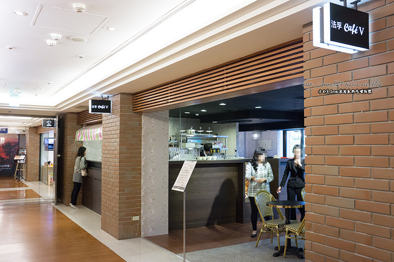 【台北士林區】法式薄餅的浪漫相約.法孚Cafe V (天母誠品店) 【台北士林區】法式薄餅的浪漫相約.法孚Cafe V (天母誠品店)