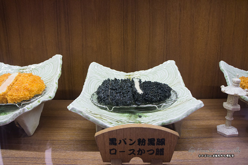 【台北信義區】墨魚豬排.巨大老虎蝦.炸肋眼牛排,陣容浩大.伊勢路-勝勢日式豬排 【台北信義區】墨魚豬排.巨大老虎蝦.炸肋眼牛排,陣容浩大.伊勢路-勝勢日式豬排