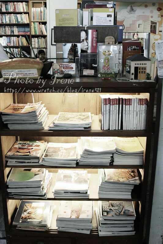 時光二手書店