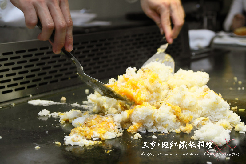 【三重】平實的價格又有帥哥主廚服務‧旺紅鐵板料理(已歇業) 【三重】平實的價格又有帥哥主廚服務‧旺紅鐵板料理(已歇業)