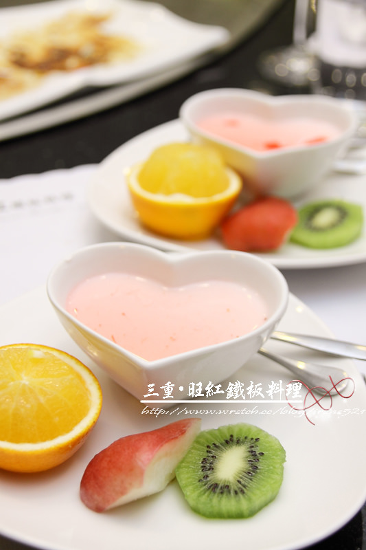【三重】平實的價格又有帥哥主廚服務‧旺紅鐵板料理(已歇業) 【三重】平實的價格又有帥哥主廚服務‧旺紅鐵板料理(已歇業)