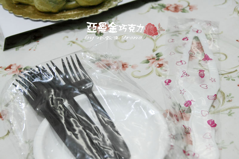 【團購】草莓與巧克力的浪漫相遇.亞曼金巧克力 【團購】草莓與巧克力的浪漫相遇.亞曼金巧克力