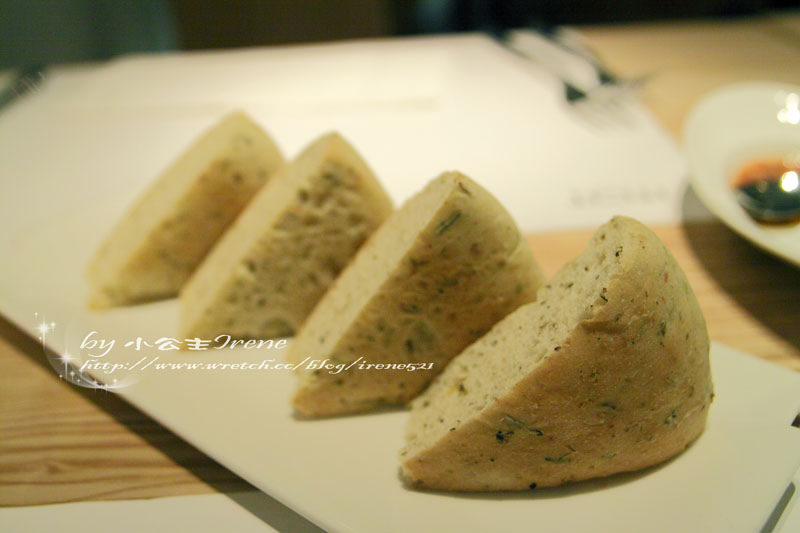 【口碑卷】設計、藝術與美食‧MOT/ KITCHEN & BAR 【口碑卷】設計、藝術與美食‧MOT/ KITCHEN & BAR