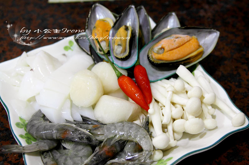 【試吃】泰式酸辣湯+南洋咖哩醬.南洋美食達人 【試吃】泰式酸辣湯+南洋咖哩醬.南洋美食達人