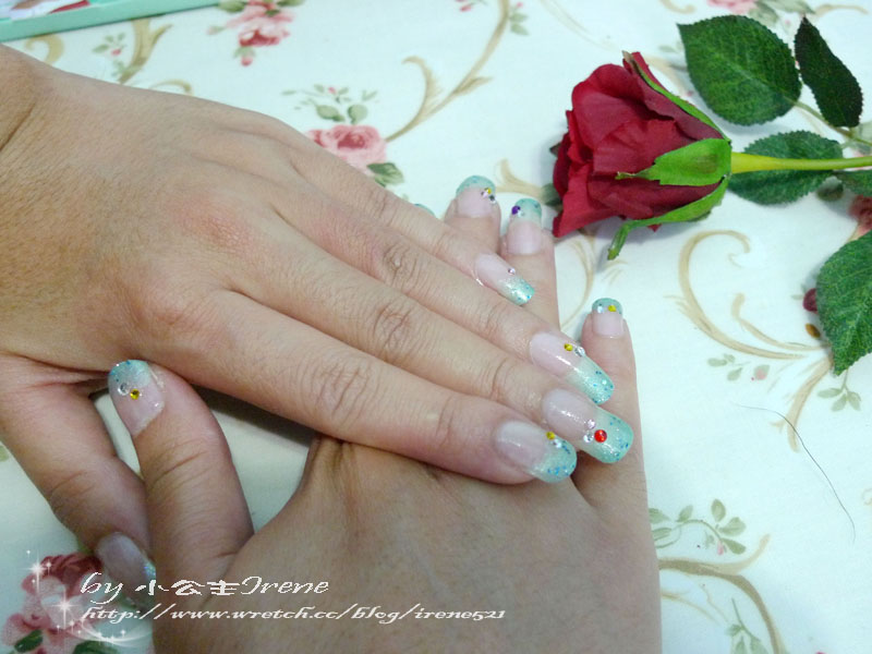 【指甲彩繪】彩繪專屬自己的色彩.e-nail水指甲 【指甲彩繪】彩繪專屬自己的色彩.e-nail水指甲