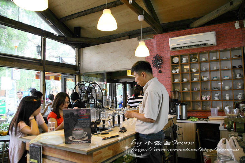 【台北大安區】玻璃咖啡屋.Drop Coffee House 滴咖啡 【台北大安區】玻璃咖啡屋.Drop Coffee House 滴咖啡