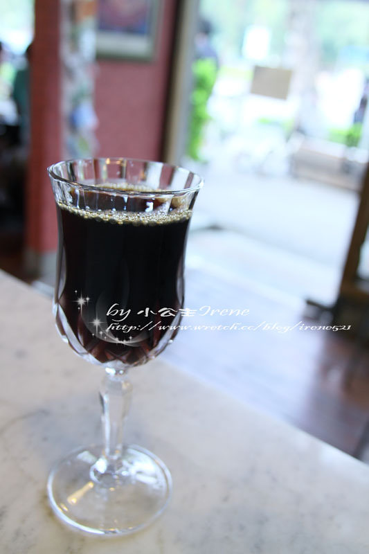 【台北大安區】玻璃咖啡屋.Drop Coffee House 滴咖啡 【台北大安區】玻璃咖啡屋.Drop Coffee House 滴咖啡