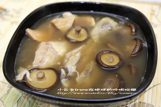 即時熱門文章：【體驗】鮑魚+雞腿的海陸組合．奕利的店