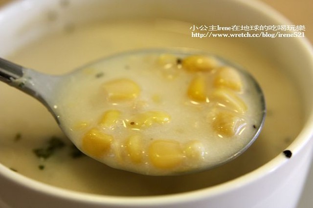 【台北松山區】邊看鯊魚邊吃漢堡.邁阿密漢堡 【台北松山區】邊看鯊魚邊吃漢堡.邁阿密漢堡