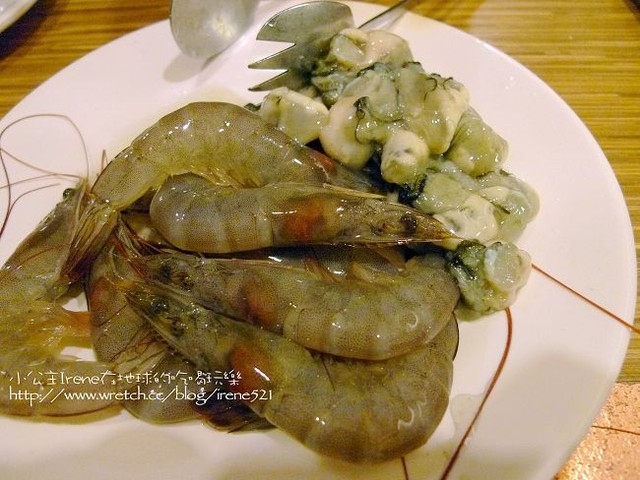 【板橋】十三香頂級麻辣火鍋 【板橋】十三香頂級麻辣火鍋