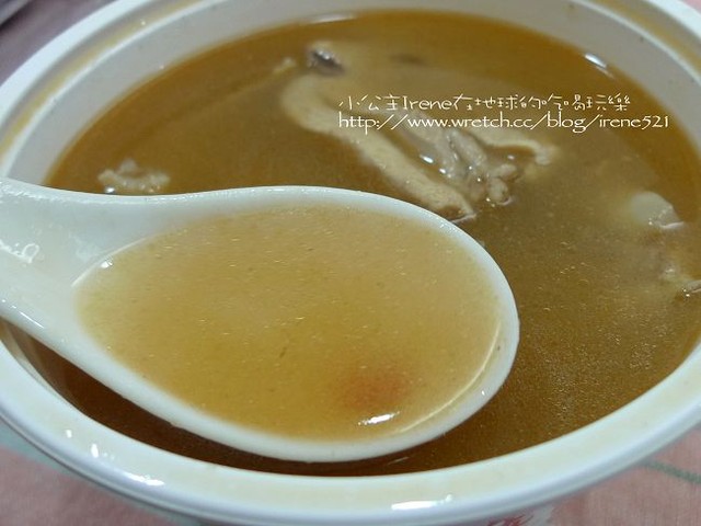 【台北】進補聖品‧金佳美食(阿圖麻油雞) 【台北】進補聖品‧金佳美食(阿圖麻油雞)
