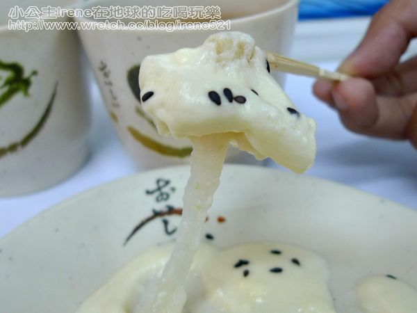 【士林夜市】東海爆米花+王記青草茶+超好吃馬鈴薯+郭家蔥油餅+もち餅屋日風烤麻糬 【士林夜市】東海爆米花+王記青草茶+超好吃馬鈴薯+郭家蔥油餅+もち餅屋日風烤麻糬