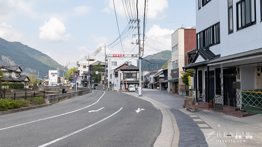 廣島 – 竹原街景保存地區、道之驛竹原 (安藝小京都，連續劇阿政與愛莉，動畫幸福光暈的關聯地）