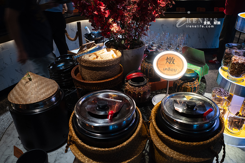 全台唯一泰式buffet吃到飽,重磅回歸的泰市場,來看看有哪些讓人垂涎的菜色吧 全台唯一泰式buffet吃到飽,重磅回歸的泰市場,來看看有哪些讓人垂涎的菜色吧