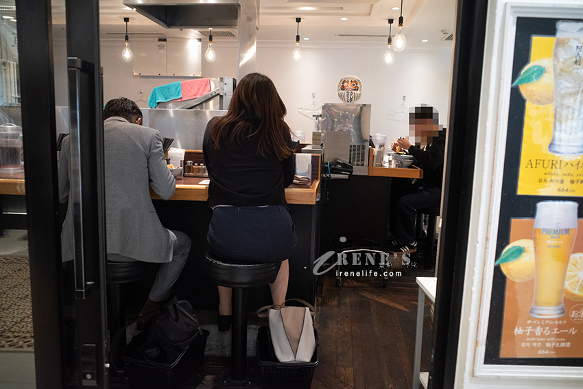 店舖幾乎都在日本東京的高人氣拉麵店，超清爽柚子鹽拉麵好美味！沾麵、叉燒飯也都很驚艷