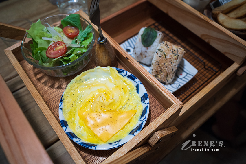 永和仁愛公園對面人氣雜貨鄉村風咖啡食堂，在地早午餐名店，餐點選擇性多、擺盤超好拍