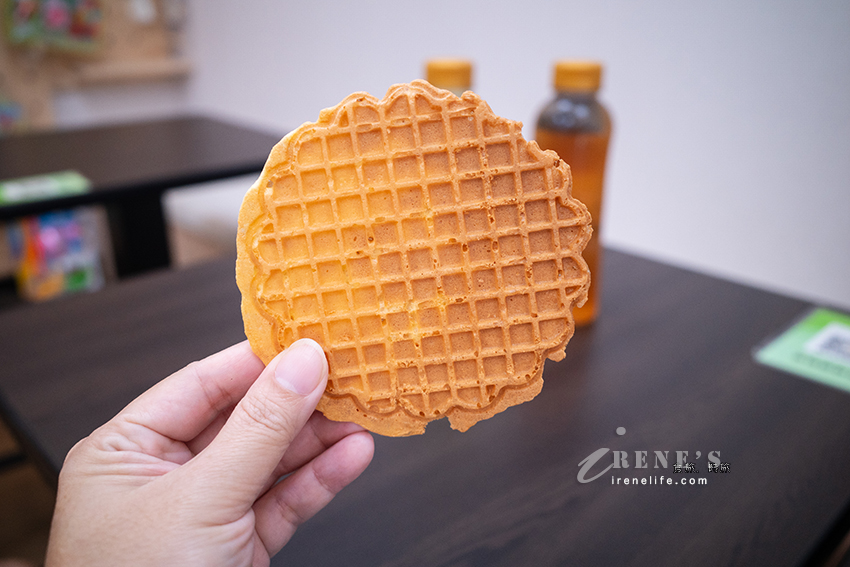 蘆洲好吃韓式雞蛋燒、韓式雞蛋糕，嚴選使用勤億葉黃素是好蛋，手作蕾絲餅香酥脆