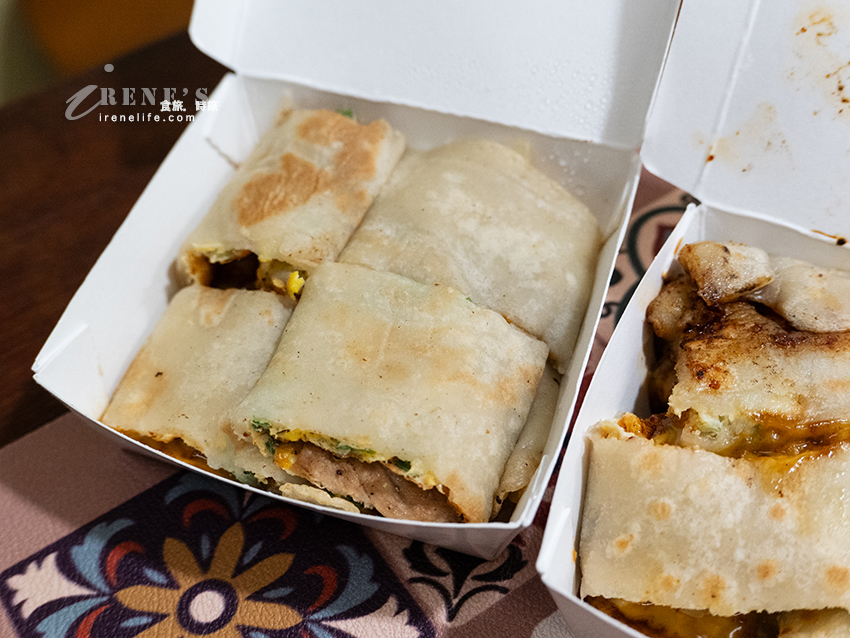 三重粉漿蛋餅新開幕,自製粉漿搭配自製特製醬很有特色,最便宜一份35元 三重粉漿蛋餅新開幕,自製粉漿搭配自製特製醬很有特色,最便宜一份35元