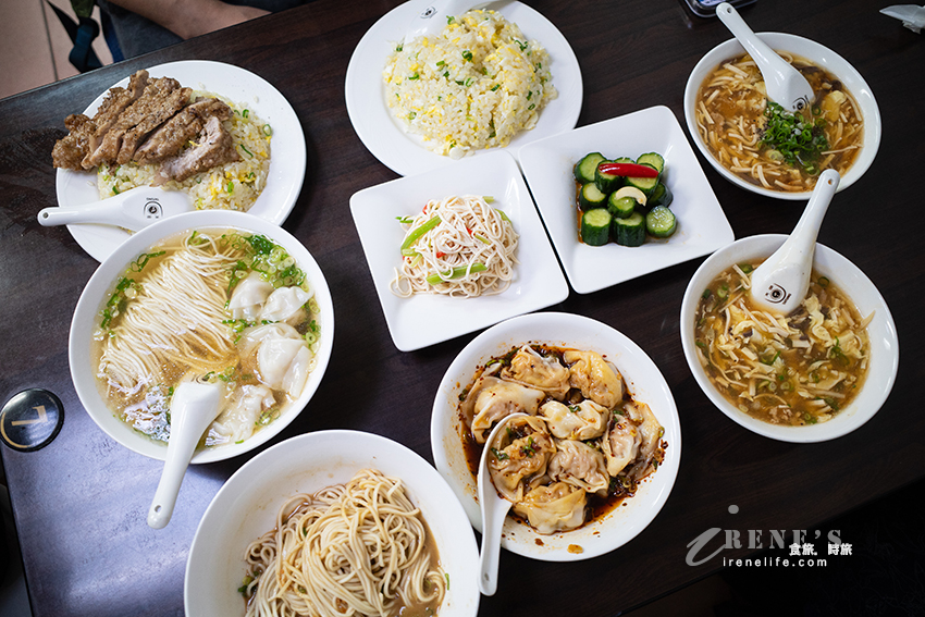 北投平價版鼎泰豐,鼎泰豐師傅開的小吃店,以價格來說已經沒有什麼可挑剔 北投平價版鼎泰豐,鼎泰豐師傅開的小吃店,以價格來說已經沒有什麼可挑剔