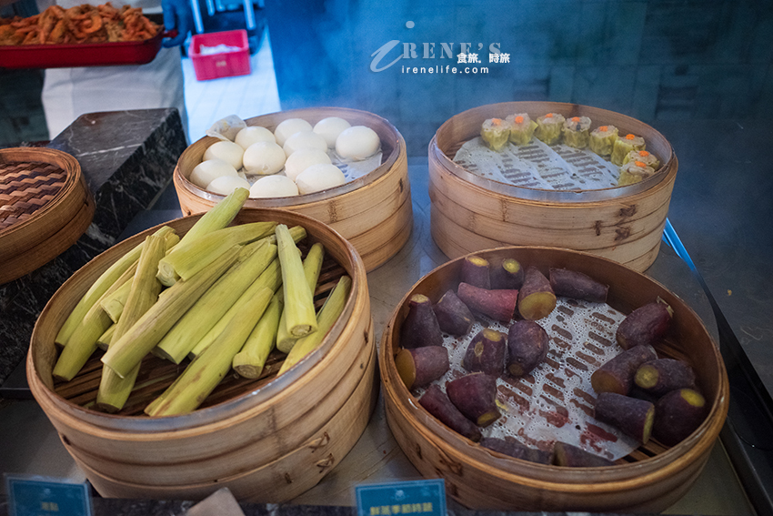 近小巨蛋的隱藏版吃到飽餐廳,午餐晚餐只要1080元就能吃到飽,螃蟹、烤鴨、牛排、披薩吃免驚 近小巨蛋的隱藏版吃到飽餐廳,午餐晚餐只要1080元就能吃到飽,螃蟹、烤鴨、牛排、披薩吃免驚