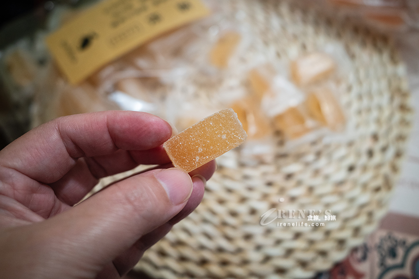 麗水街日式建築伴手禮專賣店，用台灣水果製作成一顆顆精緻的軟糖以及洋菓子，低糖又健康