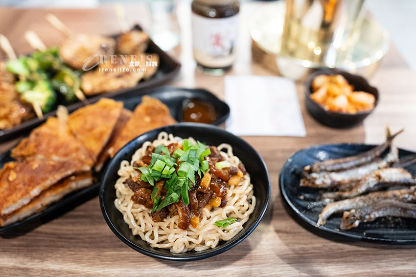 台灣人的棲息地！臺灣第一大串燒居酒屋品牌，三重蘆洲都有店鋪，獨家烤肉醬超級讚